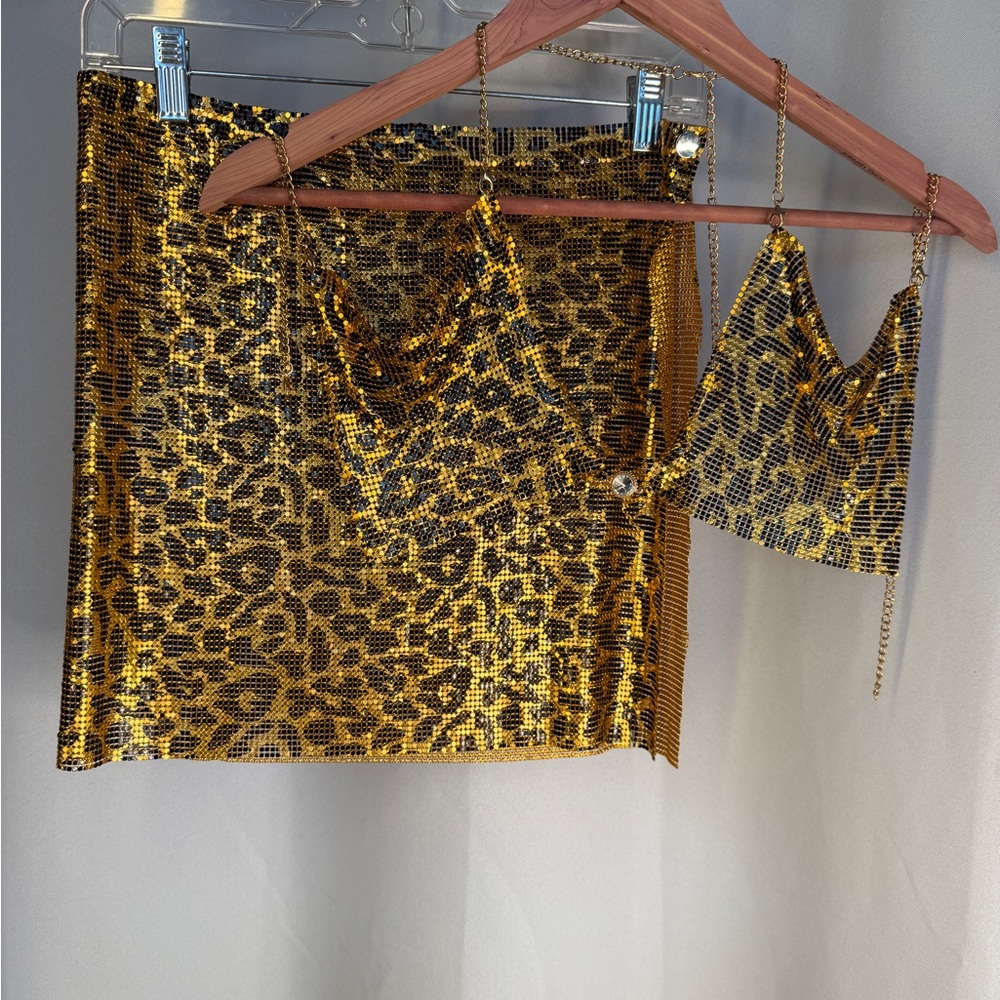 Gold Leopard Print Metallic Set